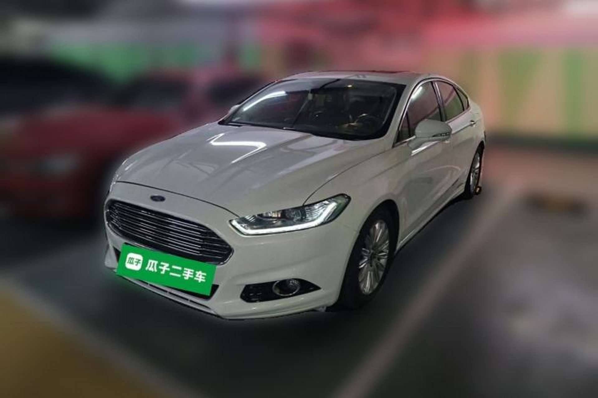 Used Ford Mondeo 2013 2.0L GTDi 200 Luxury Model Front Left 45 Deg