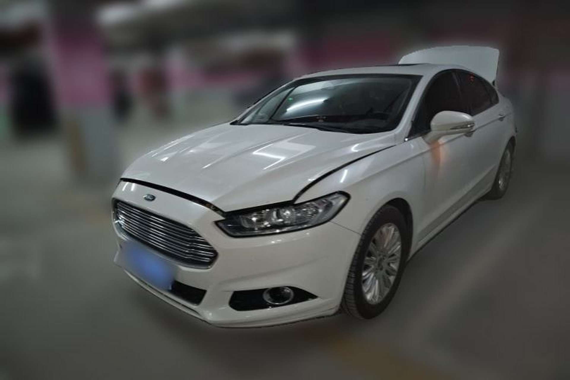 Used Ford Mondeo 2013 2.0L GTDi 200 Fashion Edition Front Left 45 Deg