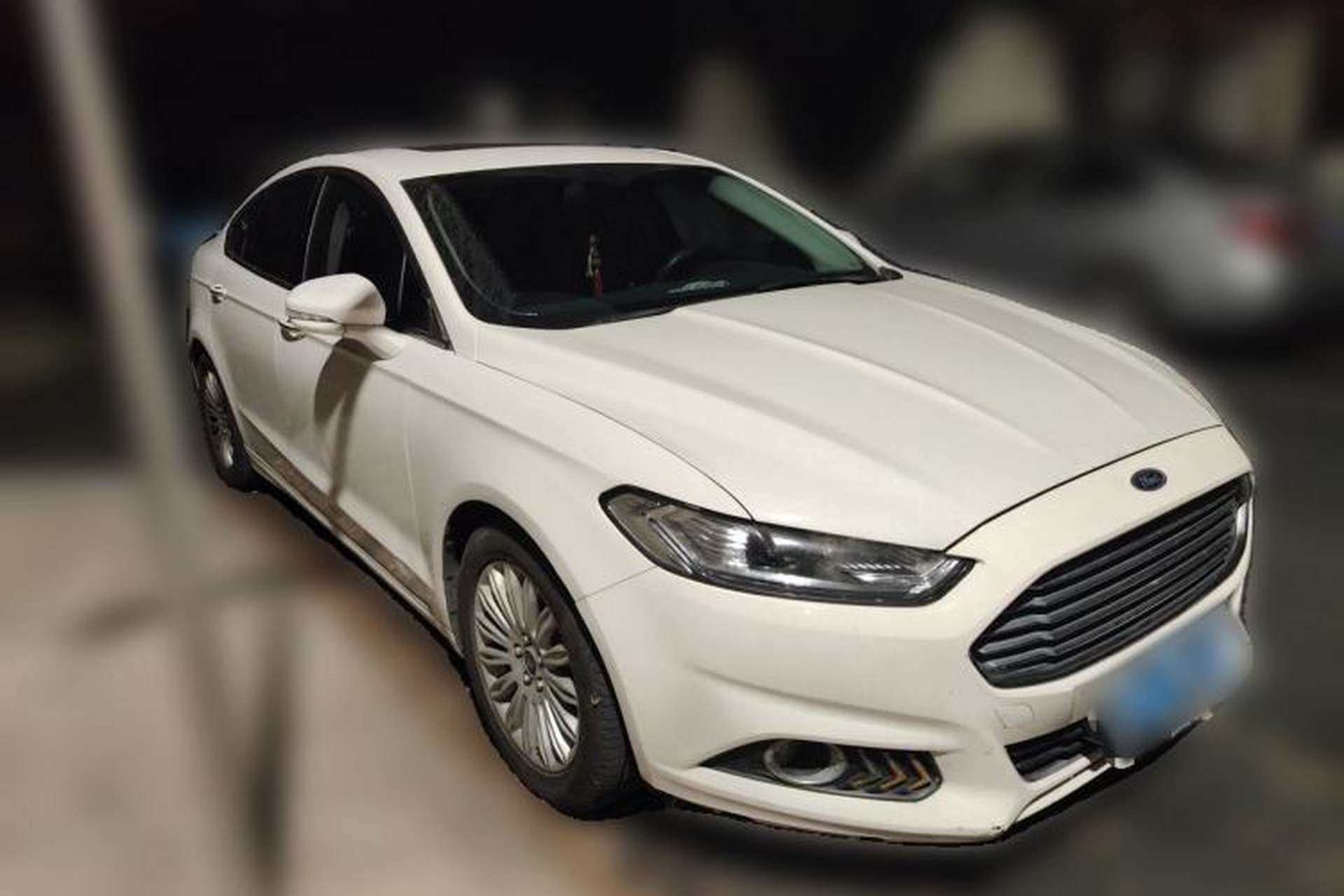 Used Ford Mondeo 2013 2.0L GTDi 200 Fashion Edition Front Right 45 Deg