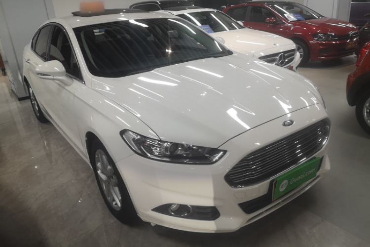 Used Ford Mondeo 2013 1.5L GTDi180 Fashion Edition Front Right 45 Deg