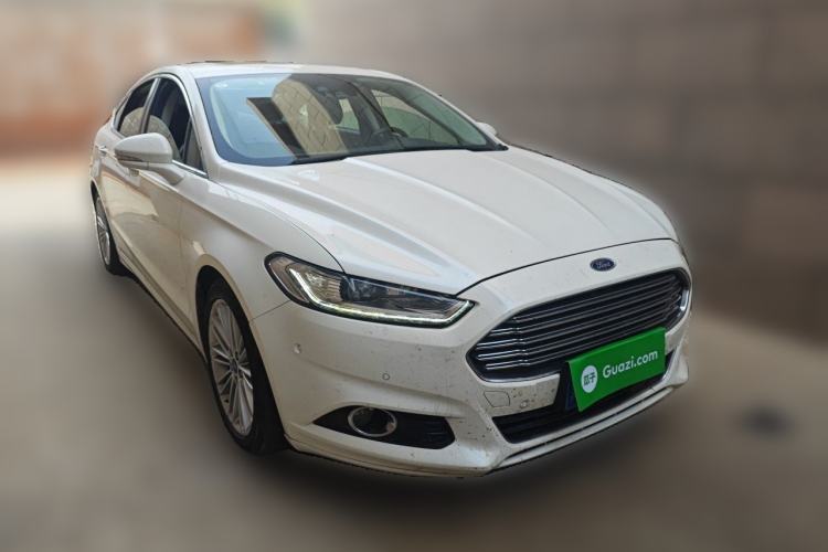 Used Ford Mondeo 2013 2.0L GTDi240 Flagship Edition Front Right 45 Deg