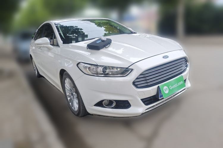 Used Ford Mondeo 2013 2.0L GTDi 200 Fashion Edition Front Right 45 Deg