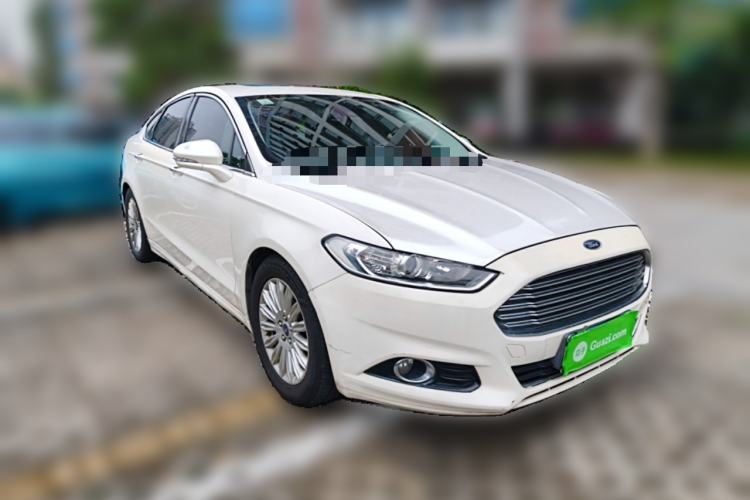 Used Ford Mondeo 2013 2.0L GTDi 200 Fashion Edition Front Right 45 Deg