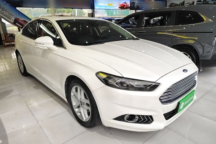 Used Ford Mondeo 2013 1.5L GTDi180 Fashion Edition Front Right 45 Deg