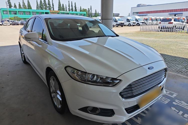 Used Ford Mondeo 2013 1.5L GTDi180 Fashion Edition Front Right 45 Deg