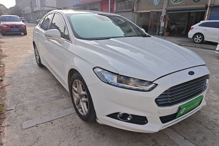 Used Ford Mondeo 2013 1.5L GTDi180 Fashion Edition Front Right 45 Deg