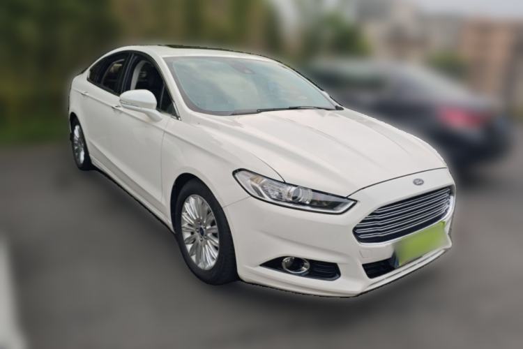 Used Ford Mondeo 2013 2.0L GTDi 200 Fashion Edition Front Right 45 Deg