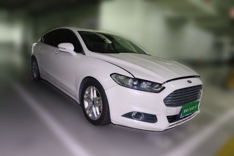Used Ford Mondeo 2013 1.5L GTDi180 Fashion Edition Front Right 45 Deg