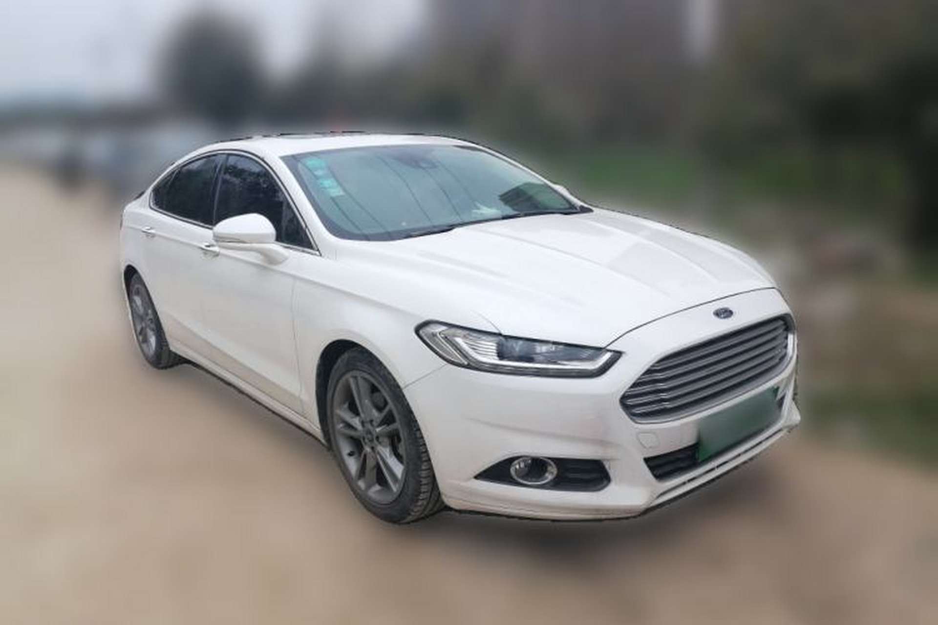 Used Ford Mondeo 2013 2.0L GTDi240 Luxury Sport Model Front Right 45 Deg