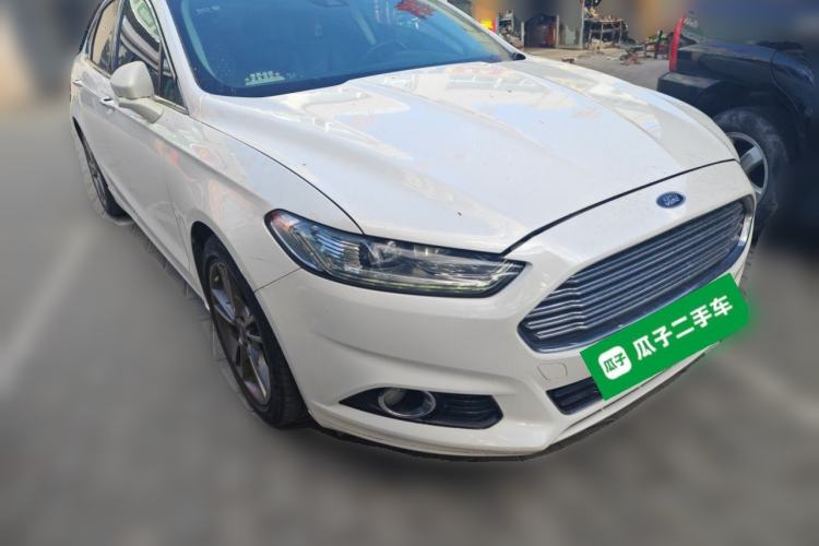 Used Ford Mondeo 2013 2.0L GTDi240 Luxury Sport Model Front Right 45 Deg