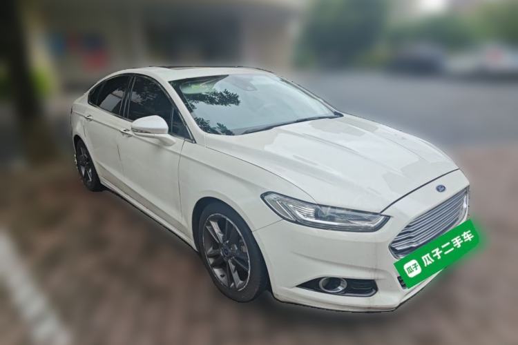 Used Ford Mondeo 2013 2.0L GTDi240 Ultimate Edition Front Right 45 Deg