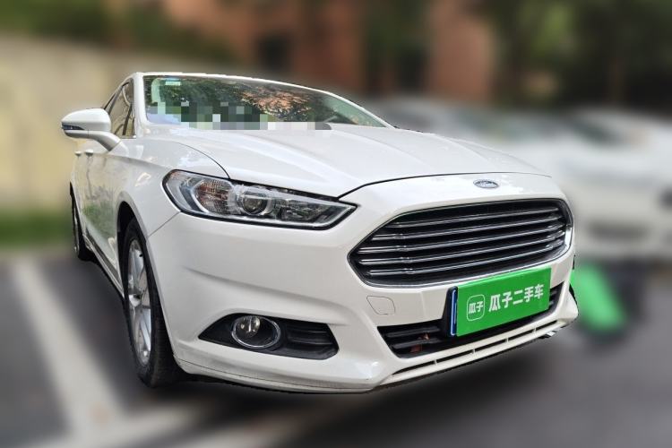 Used Ford Mondeo 2013 1.5L GTDi180 Fashion Edition Front Right 45 Deg