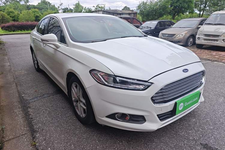 Used Ford Mondeo 2013 1.5L GTDi180 Fashion Edition Front Right 45 Deg