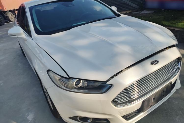 Used Ford Mondeo 2013 1.5L GTDi180 Fashion Edition Front Right 45 Deg