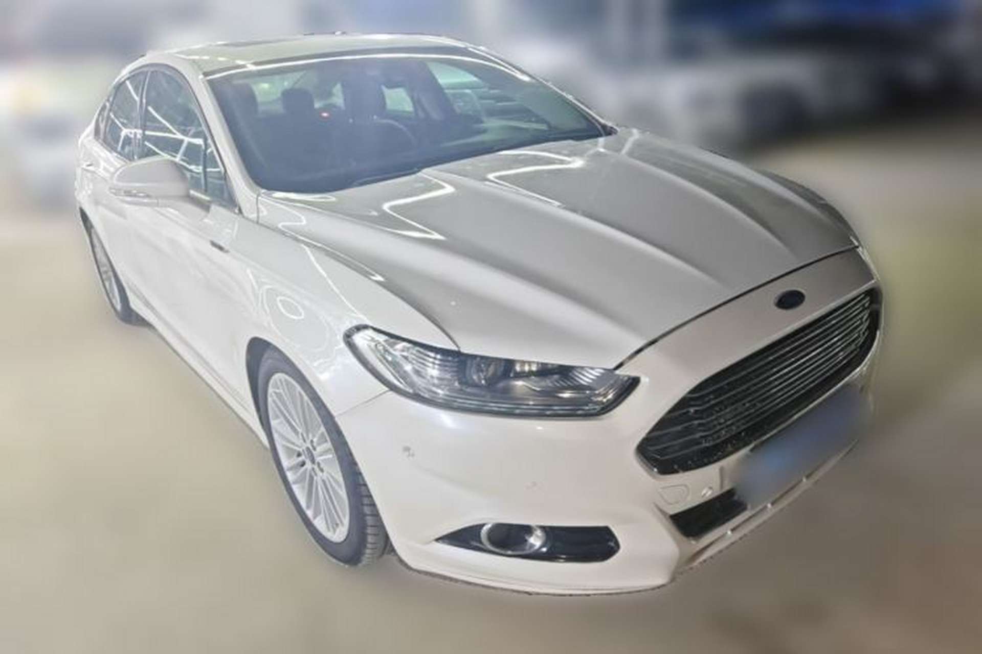 Used Ford Mondeo 2013 2.0L GTDi240 Flagship Edition Front Right 45 Deg