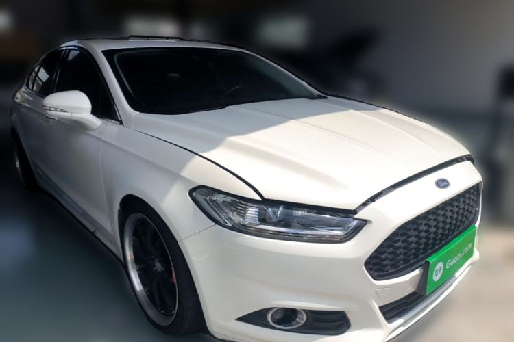 Used Ford Mondeo 2013 2.0L GTDi240 Luxury Sport Model Front Right 45 Deg