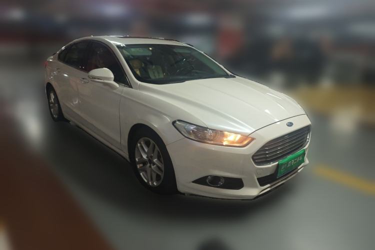 Used Ford Mondeo 2013 1.5L GTDi180 Fashion Edition Front Right 45 Deg