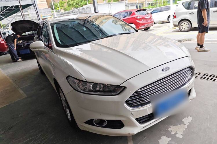 Used Ford Mondeo 2013 1.5L GTDi180 Fashion Edition Front Right 45 Deg