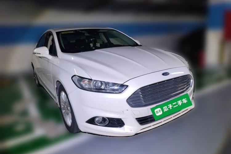Used Ford Mondeo 2013 2.0L GTDi 200 Fashion Edition Front Right 45 Deg