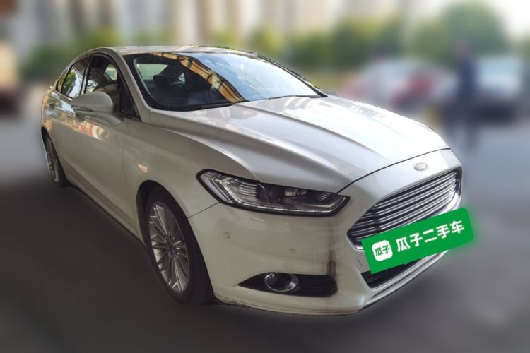 Used Ford Mondeo 2013 2.0L GTDi240 Flagship Edition Front Right 45 Deg
