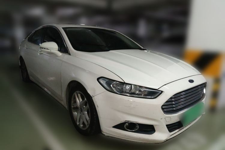 Used Ford Mondeo 2013 1.5L GTDi180 Fashion Edition Front Right 45 Deg