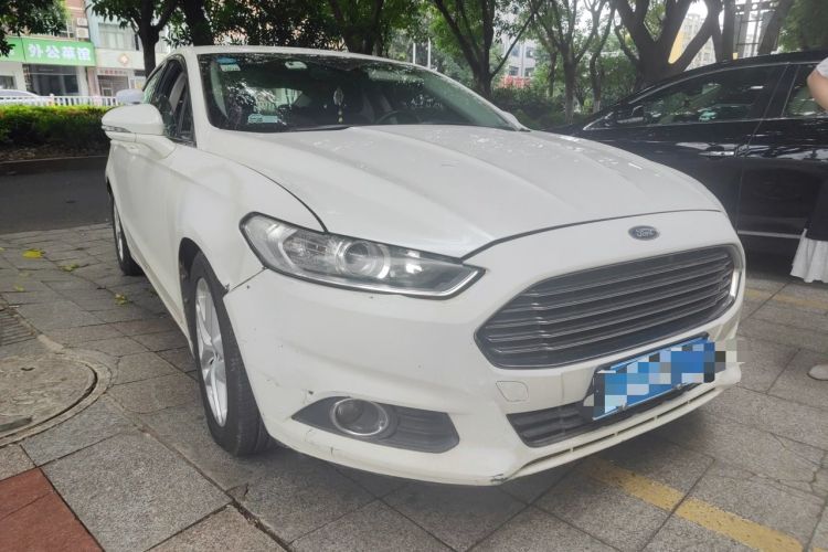 Used Ford Mondeo 2013 1.5L GTDi180 Fashion Edition Front Right 45 Deg