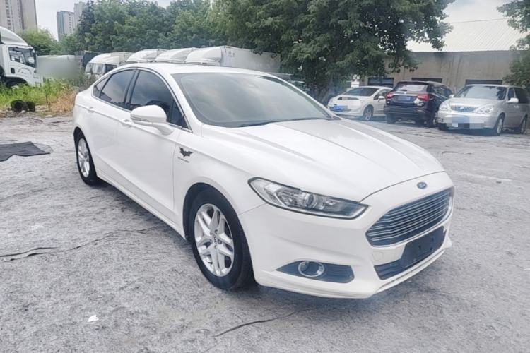 Used Ford Mondeo 2013 1.5L GTDi180 Fashion Edition Front Right 45 Deg