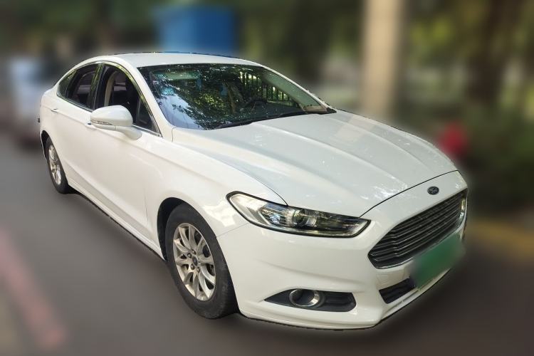 Used Ford Mondeo 2013 1.5L GTDi180 Comfort Model Front Right 45 Deg