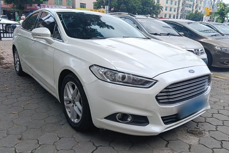 Used Ford Mondeo 2013 1.5L GTDi180 Fashion Edition Front Right 45 Deg