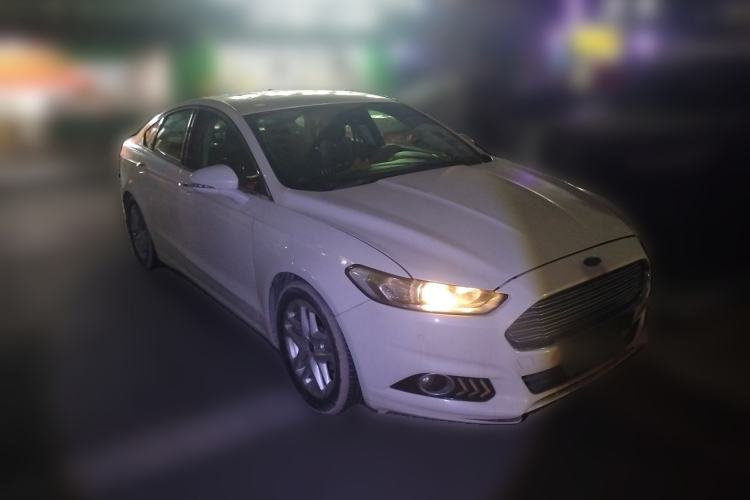 Used Ford Mondeo 2013 1.5L GTDi180 Fashion Edition Front Right 45 Deg