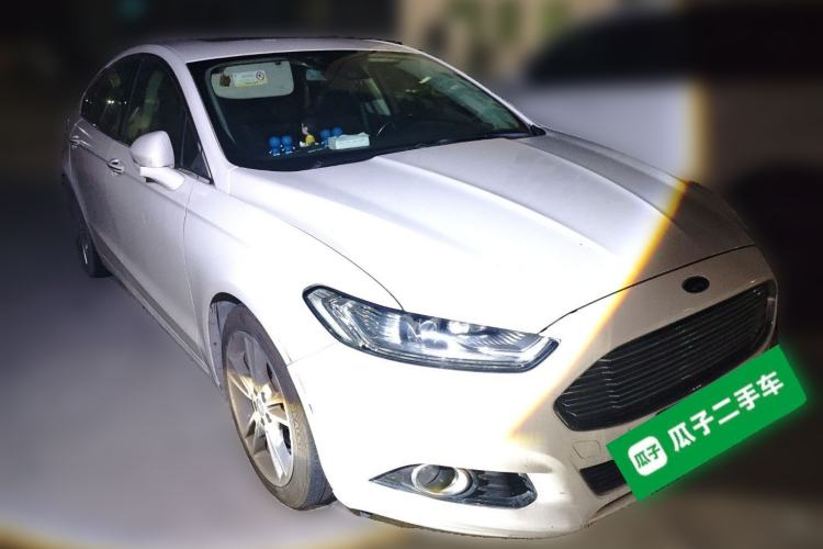 Used Ford Mondeo 2013 2.0L GTDi240 Luxury Sport Model Front Right 45 Deg