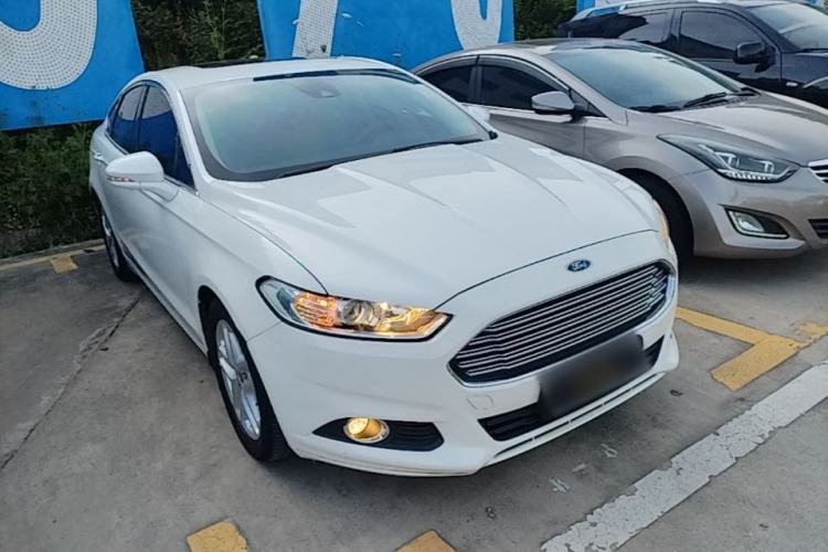 Used Ford Mondeo 2013 1.5L GTDi180 Fashion Edition Front Right 45 Deg
