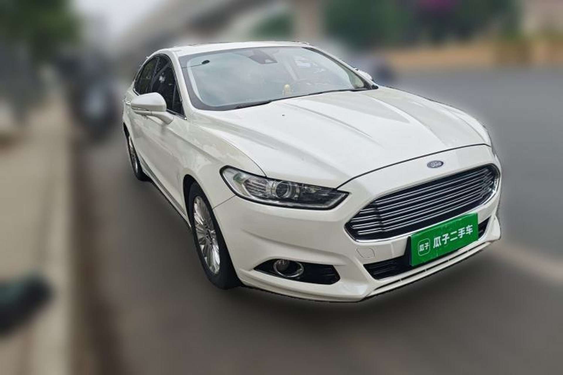 Used Ford Mondeo 2013 2.0L GTDi 200 Fashion Edition Front Right 45 Deg