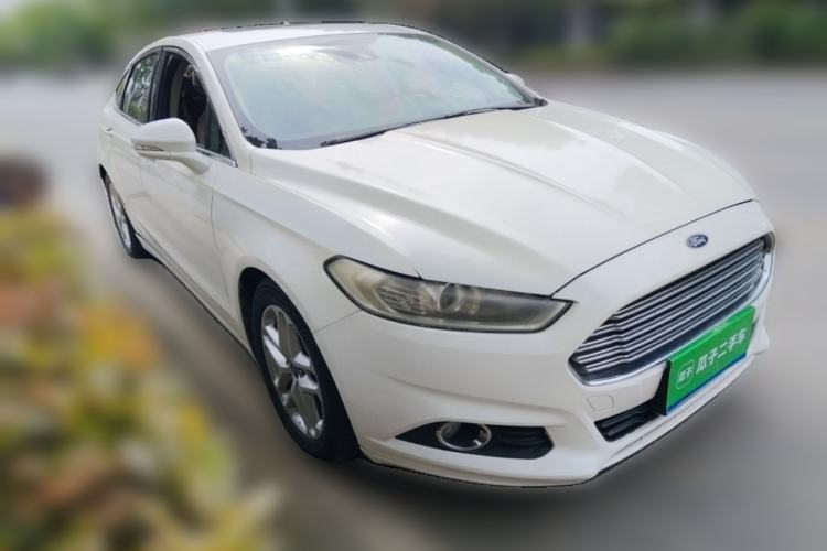 Used Ford Mondeo 2013 1.5L GTDi180 Fashion Edition Front Right 45 Deg