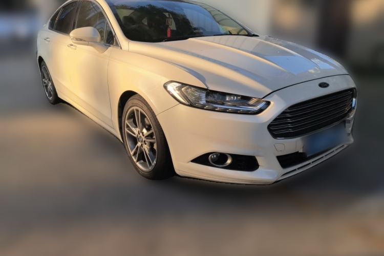 Used Ford Mondeo 2013 2.0L GTDi240 Luxury Sport Model Front Right 45 Deg