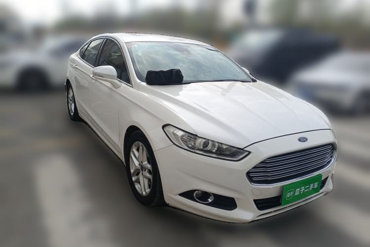 Used Ford Mondeo 2013 1.5L GTDi180 Fashion Edition Front Right 45 Deg