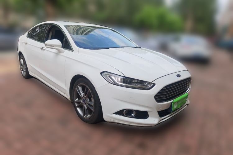 Used Ford Mondeo 2013 2.0L GTDi240 Luxury Sport Model Front Right 45 Deg