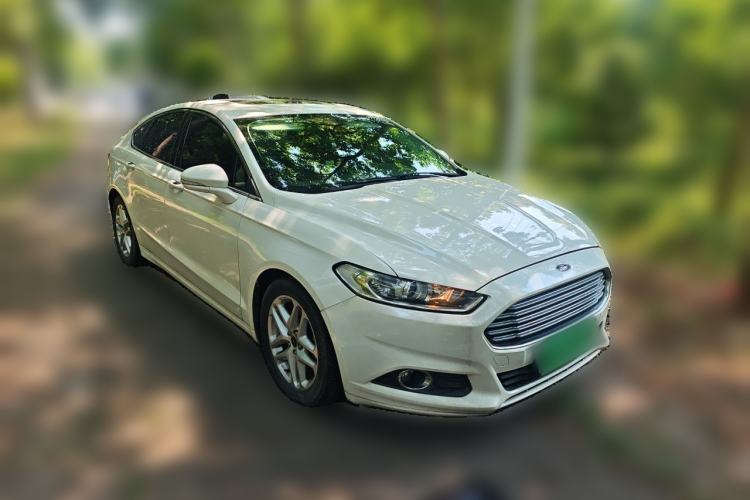 Used Ford Mondeo 2013 1.5L GTDi180 Fashion Edition Front Right 45 Deg