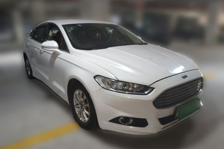 Used Ford Mondeo 2013 1.5L GTDi180 Comfort Model Front Right 45 Deg