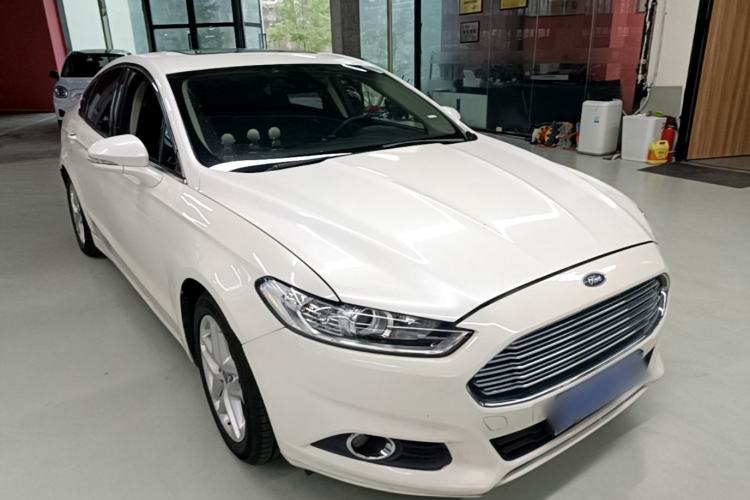 Used Ford Mondeo 2013 1.5L GTDi180 Fashion Edition Front Right 45 Deg