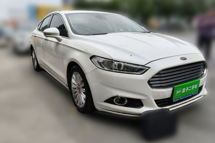 Used Ford Mondeo 2013 2.0L GTDi 200 Fashion Edition Front Right 45 Deg