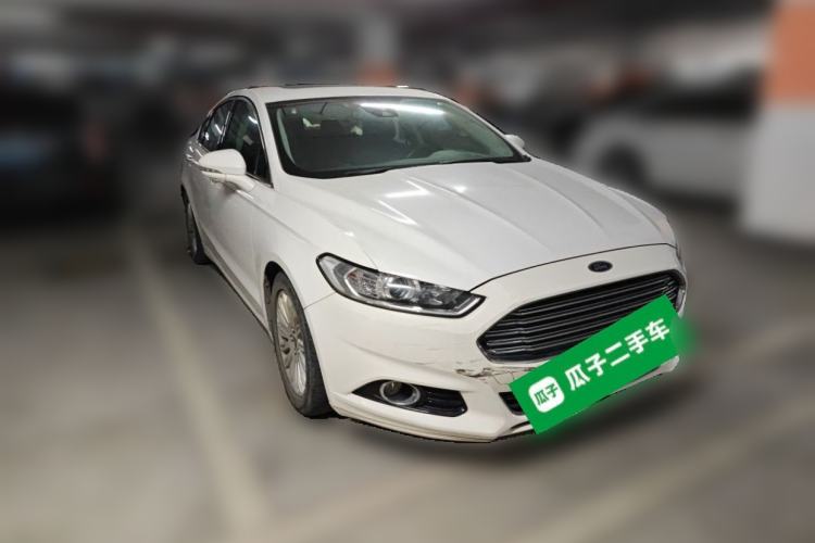 Used Ford Mondeo 2013 2.0L GTDi 200 Fashion Edition Front Right 45 Deg