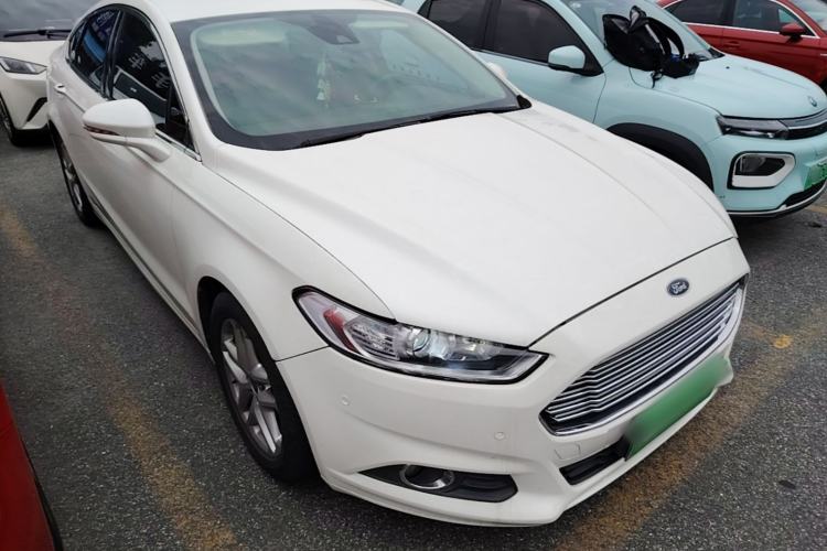 Used Ford Mondeo 2013 1.5L GTDi180 Fashion Edition Front Right 45 Deg