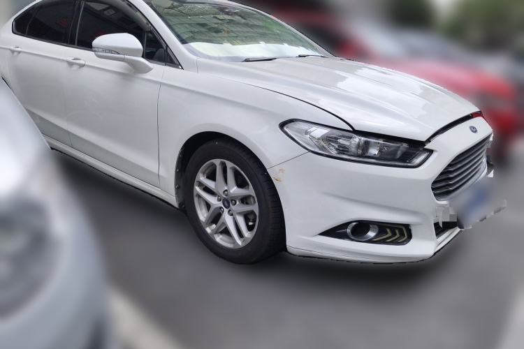Used Ford Mondeo 2013 1.5L GTDi180 Fashion Edition Front Right 45 Deg