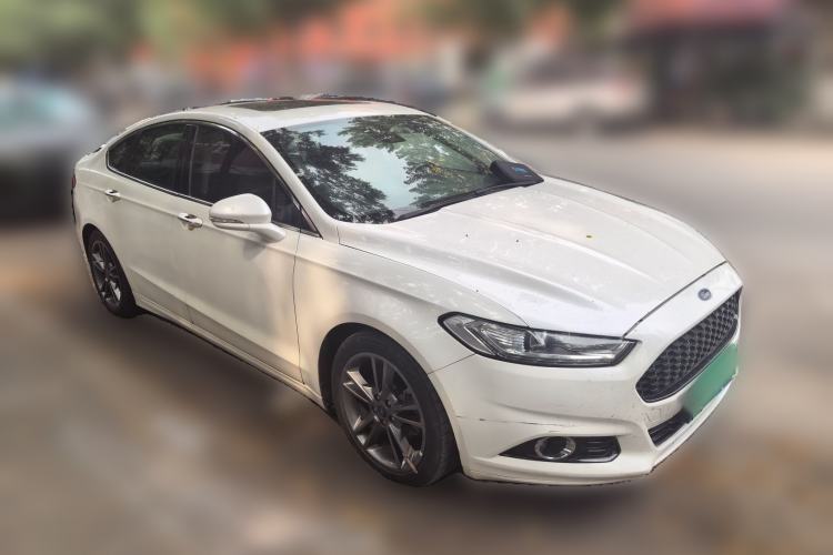 Used Ford Mondeo 2013 2.0L GTDi240 Luxury Sport Model Front Right 45 Deg