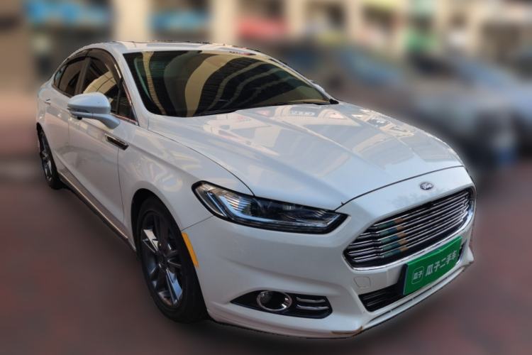 Used Ford Mondeo 2013 2.0L GTDi240 Luxury Sport Model Front Right 45 Deg