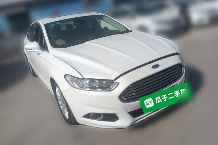 Used Ford Mondeo 2013 2.0L GTDi 200 Fashion Edition Front Right 45 Deg
