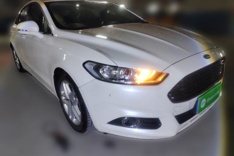 Used Ford Mondeo 2013 1.5L GTDi180 Fashion Edition Front Right 45 Deg
