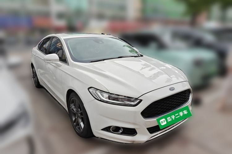 Used Ford Mondeo 2013 2.0L GTDi240 Flagship Edition Front Right 45 Deg