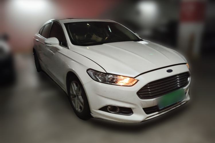 Used Ford Mondeo 2013 1.5L GTDi180 Fashion Edition Front Right 45 Deg